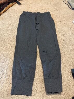 lululemon athletica Men's Heathered Charcoal Jogger Pants